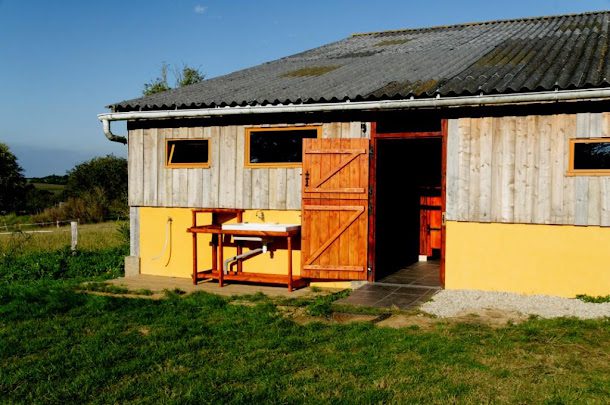 Aire naturelle de Camping de la LAITA à Clohars-Carnoet