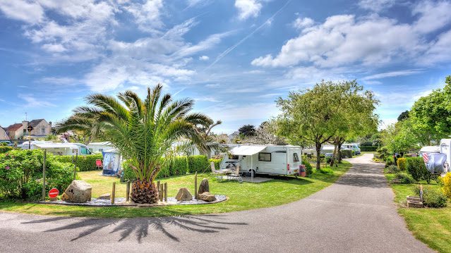 Camping Bretagne Les Embruns à Clohars-Carnoet