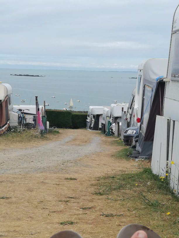 Camping La Rafale à Saint-Coulomb