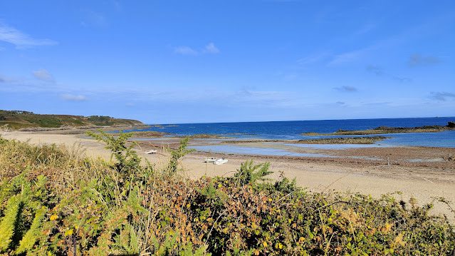 Plage de Lanruen à Erquy