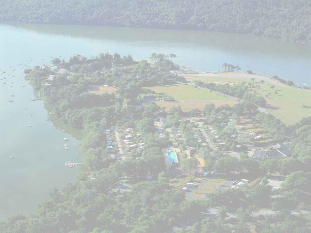 Village Nautic de Guerledan à Caurel