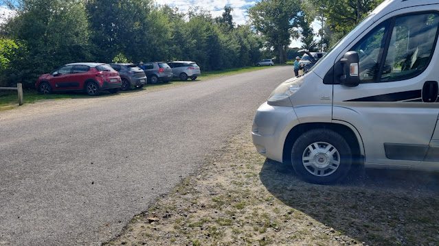 aire de stationnement camping car à Pledeliac