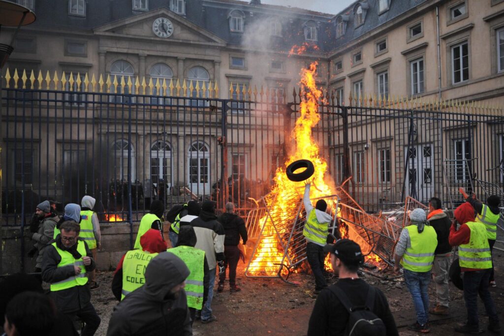 Réflexions sur les identités en France